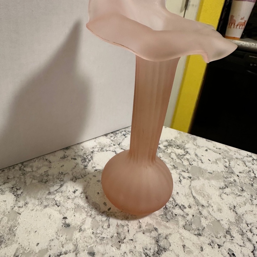 Vintage Frosted‎ Pink Glass Trumpet Ruffle Top Vase